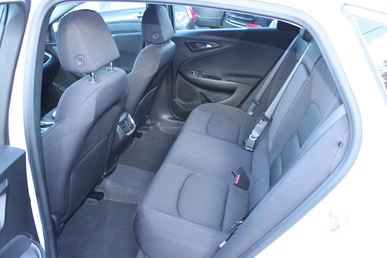 2023 Chevrolet Malibu 1LT - Photo #14