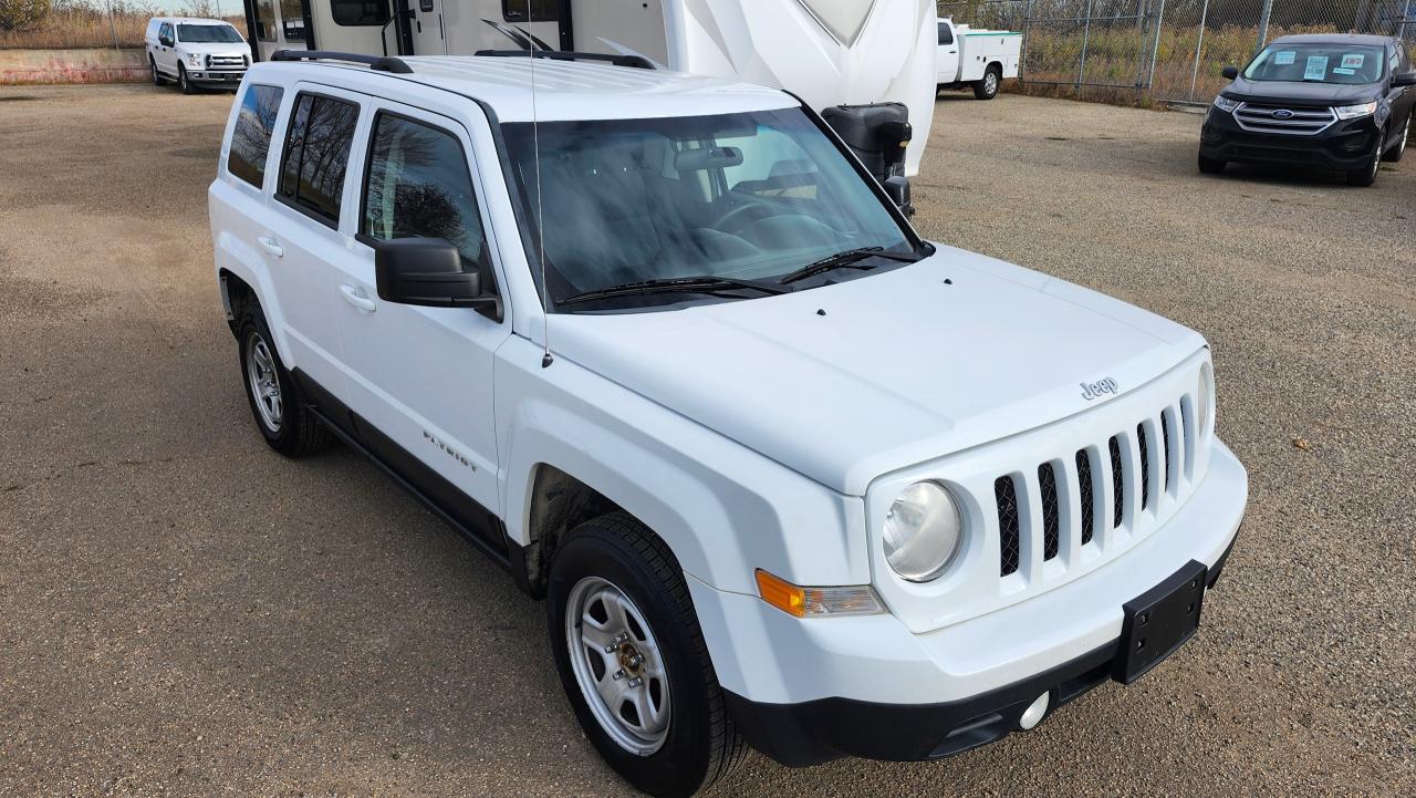2013 Jeep Patriot 4WD SPORT - Photo #3