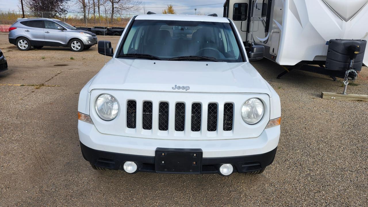 2013 Jeep Patriot 4WD SPORT - Photo #2