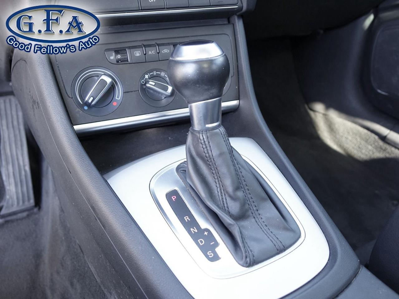 2017 Audi Q3 KOMFORT QUATTRO MODEL, SUNROOF, LEATHER SEATS, POW - Photo #17