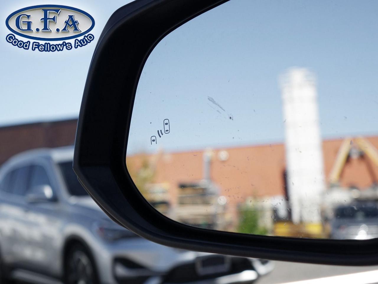 2020 Toyota Highlander XLE MODEL, AWD, 7 PASSENGER, LEATHER SEATS, SUNROO - Photo #24