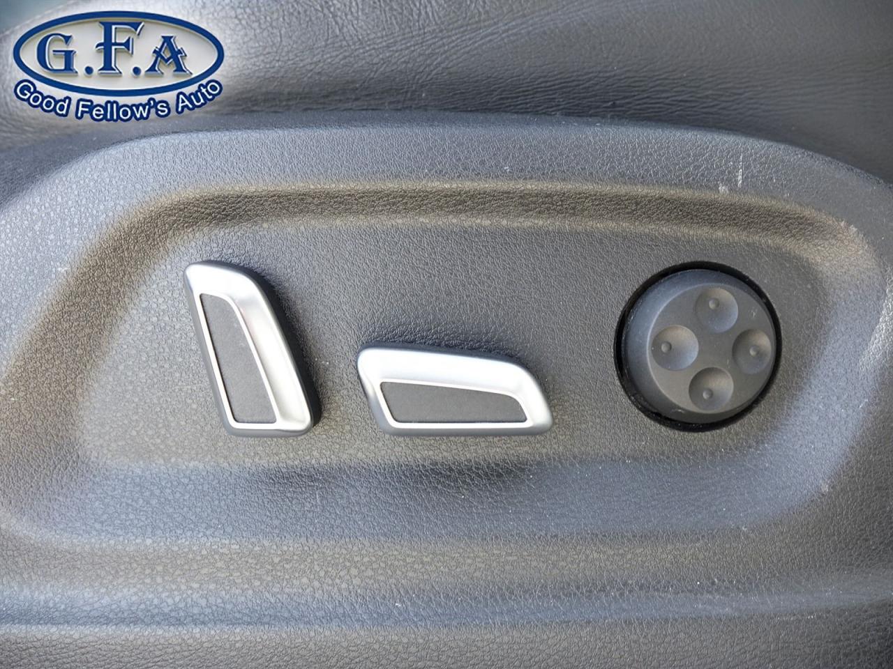 2017 Audi Q3 KOMFORT QUATTRO MODEL, SUNROOF, LEATHER SEATS, POW - Photo #12