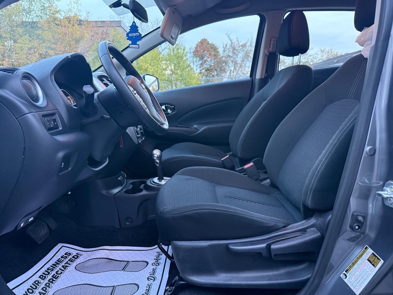 2019 Nissan Versa Note SV - Photo #10