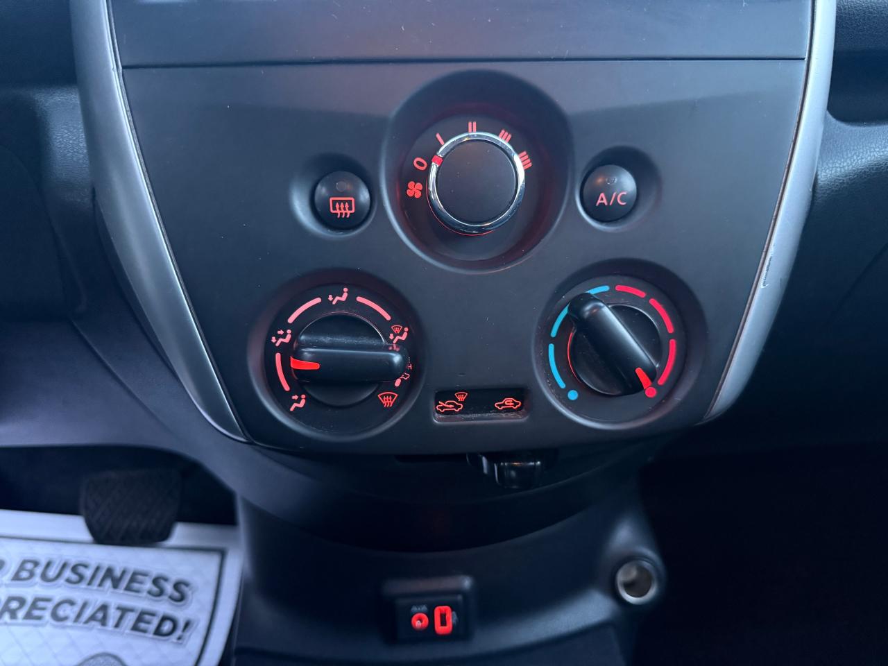 2019 Nissan Versa Note SV - Photo #16
