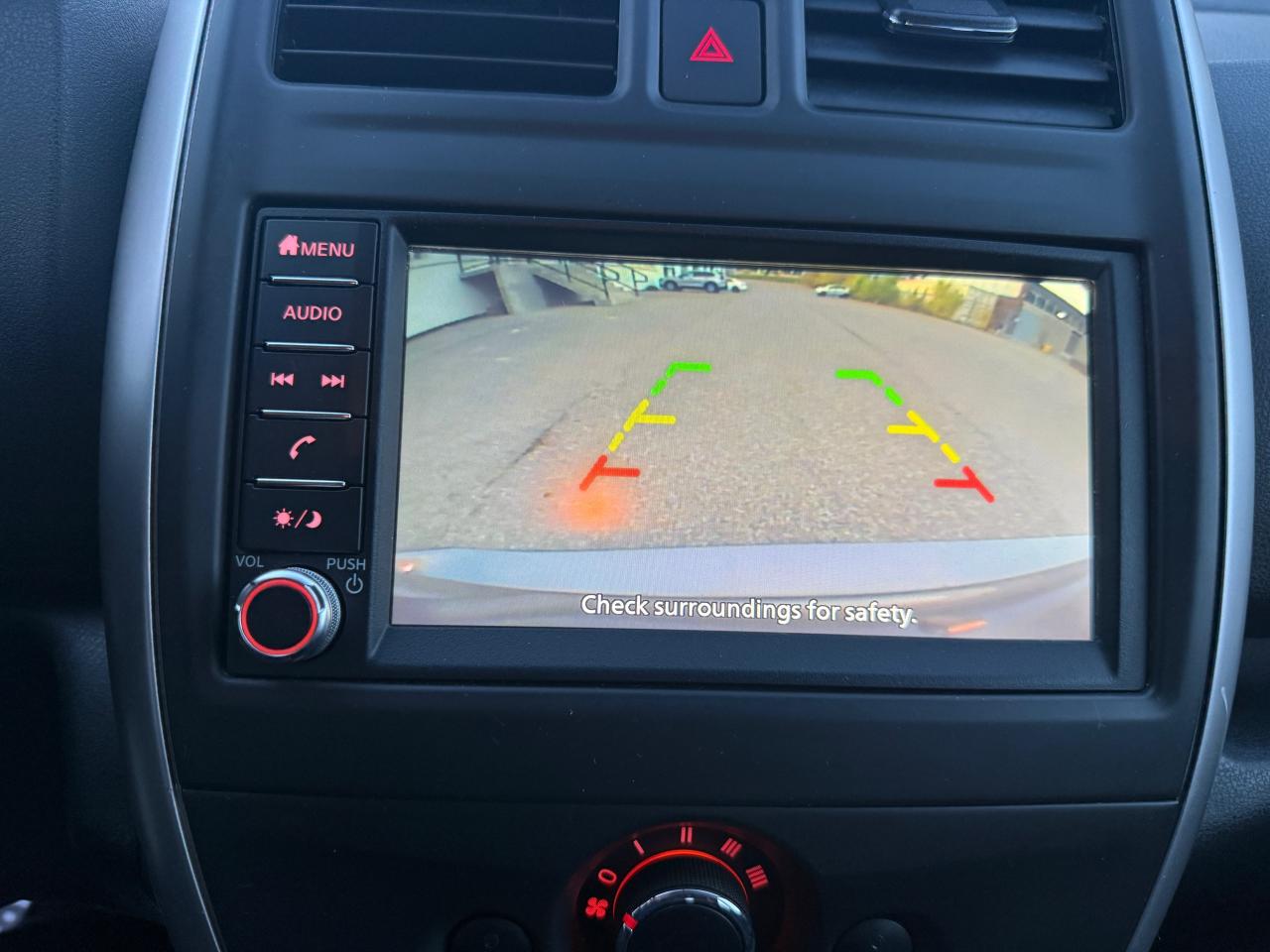 2019 Nissan Versa Note SV - Photo #15