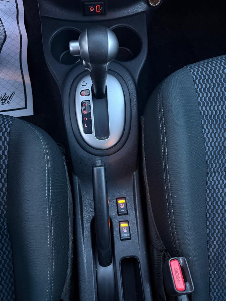 2019 Nissan Versa Note SV - Photo #17