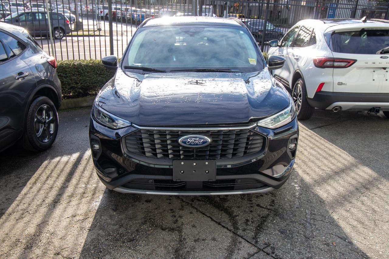 2026 Ford Escape PHEV FWD Hybrid Photo2