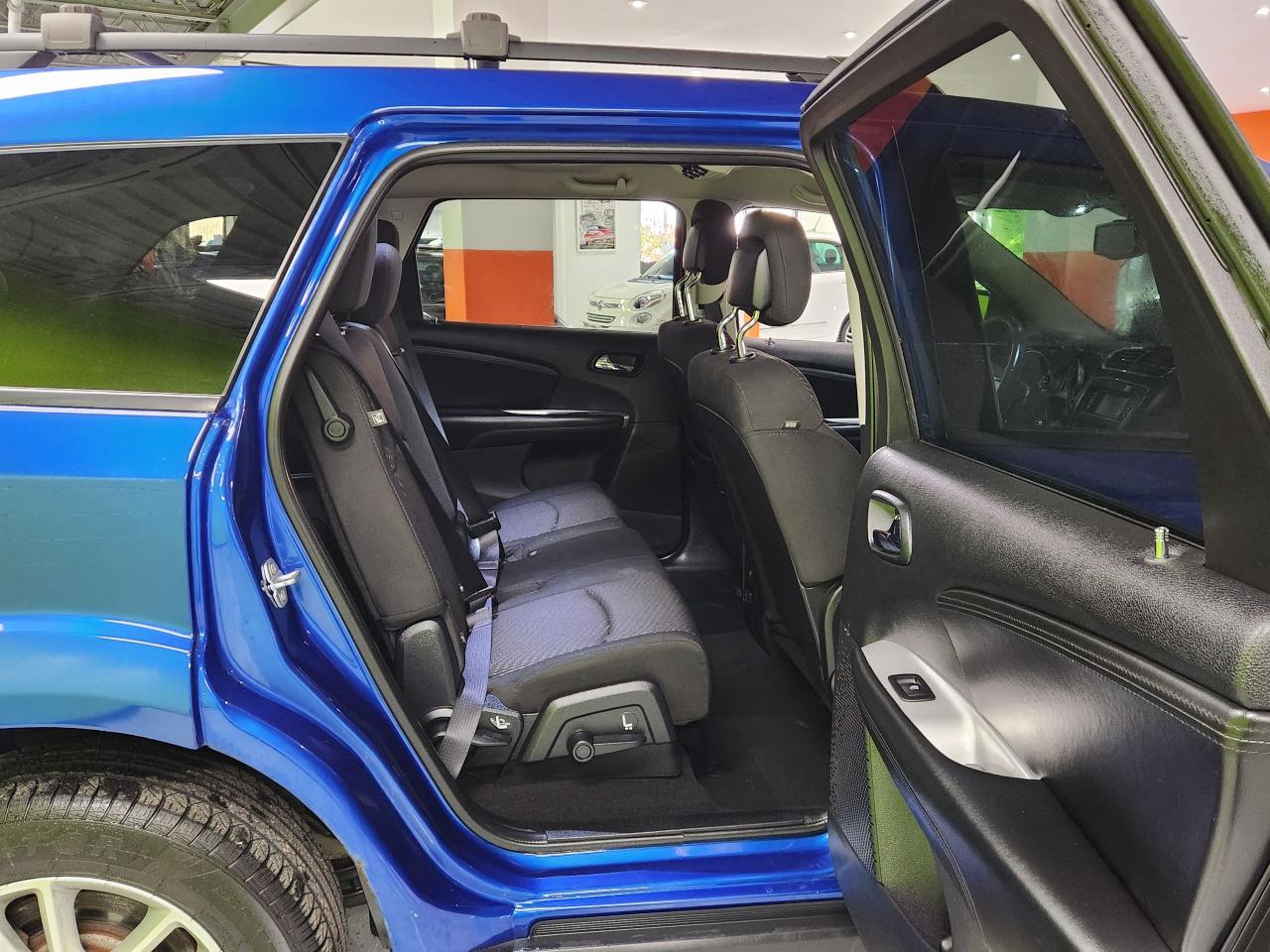 2015 Dodge Journey SXT H-Ted SEATS 7 PASSENGER V6 CLEAN - Photo #17