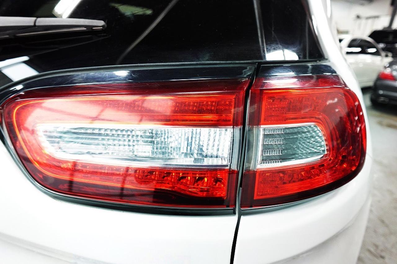 2016 Jeep Cherokee LIMITED EDITION,4X4, SERVICE RECORDS ,NAVI,LOW KM - Photo #10