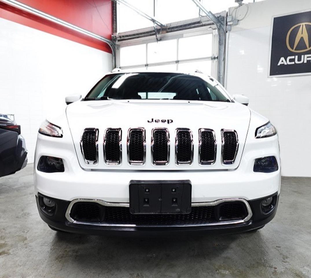 2016 Jeep Cherokee LIMITED EDITION,4X4, SERVICE RECORDS ,NAVI,LOW KM - Photo #2