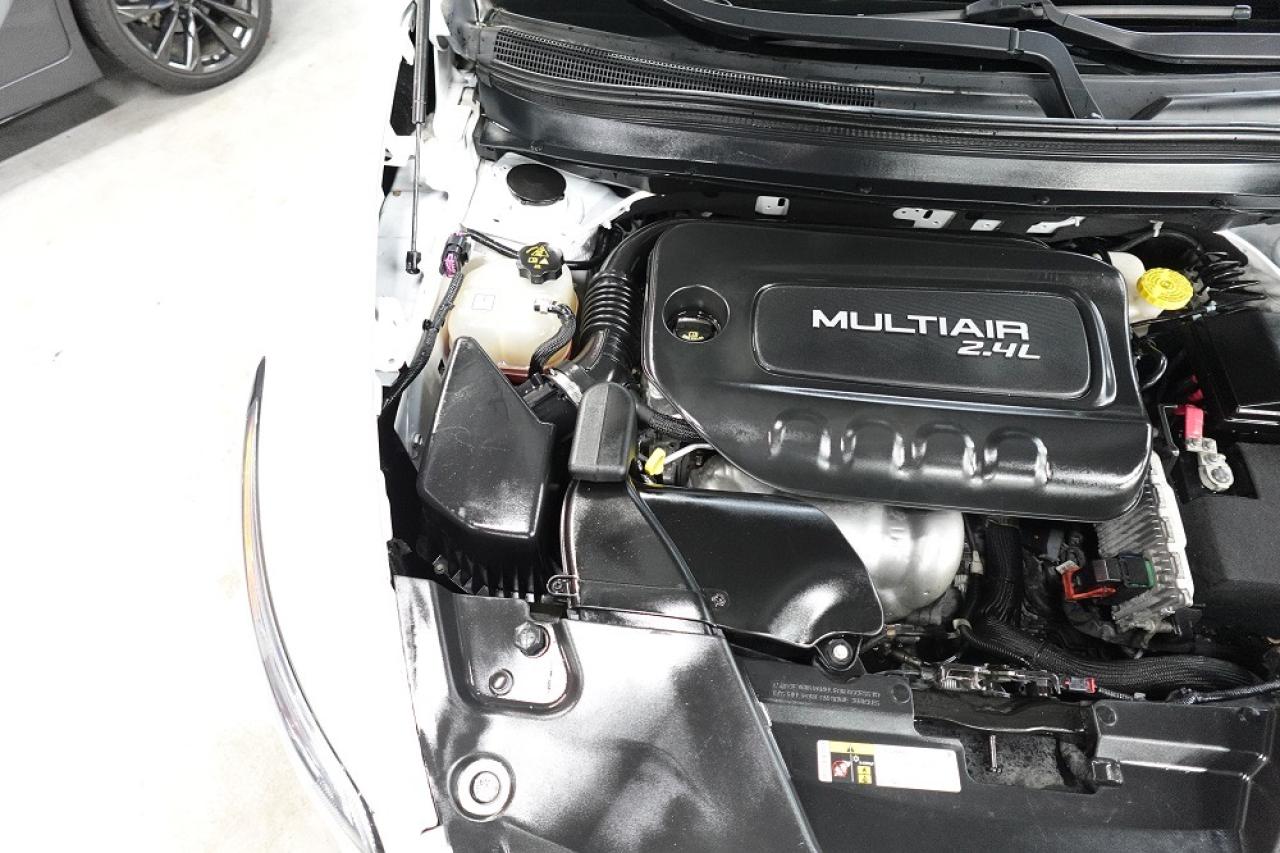 2016 Jeep Cherokee LIMITED EDITION,4X4, SERVICE RECORDS ,NAVI,LOW KM Photo