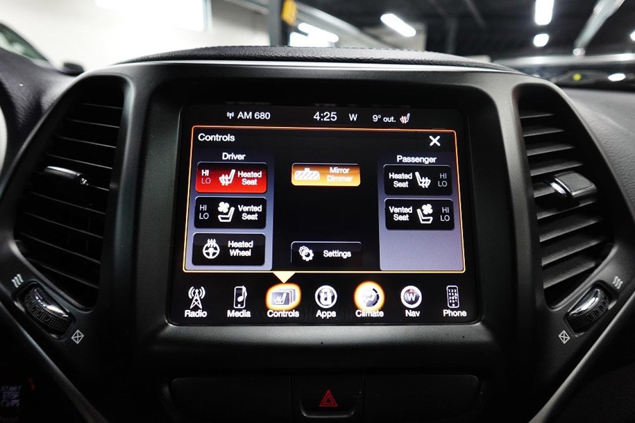 2016 Jeep Cherokee LIMITED EDITION,4X4, SERVICE RECORDS ,NAVI,LOW KM - Photo #25