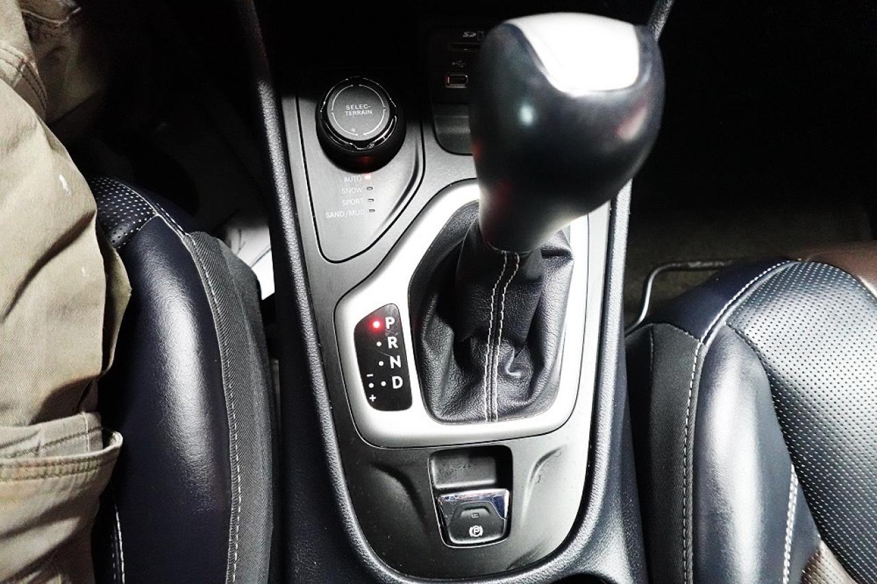 2016 Jeep Cherokee LIMITED EDITION,4X4, SERVICE RECORDS ,NAVI,LOW KM - Photo #31