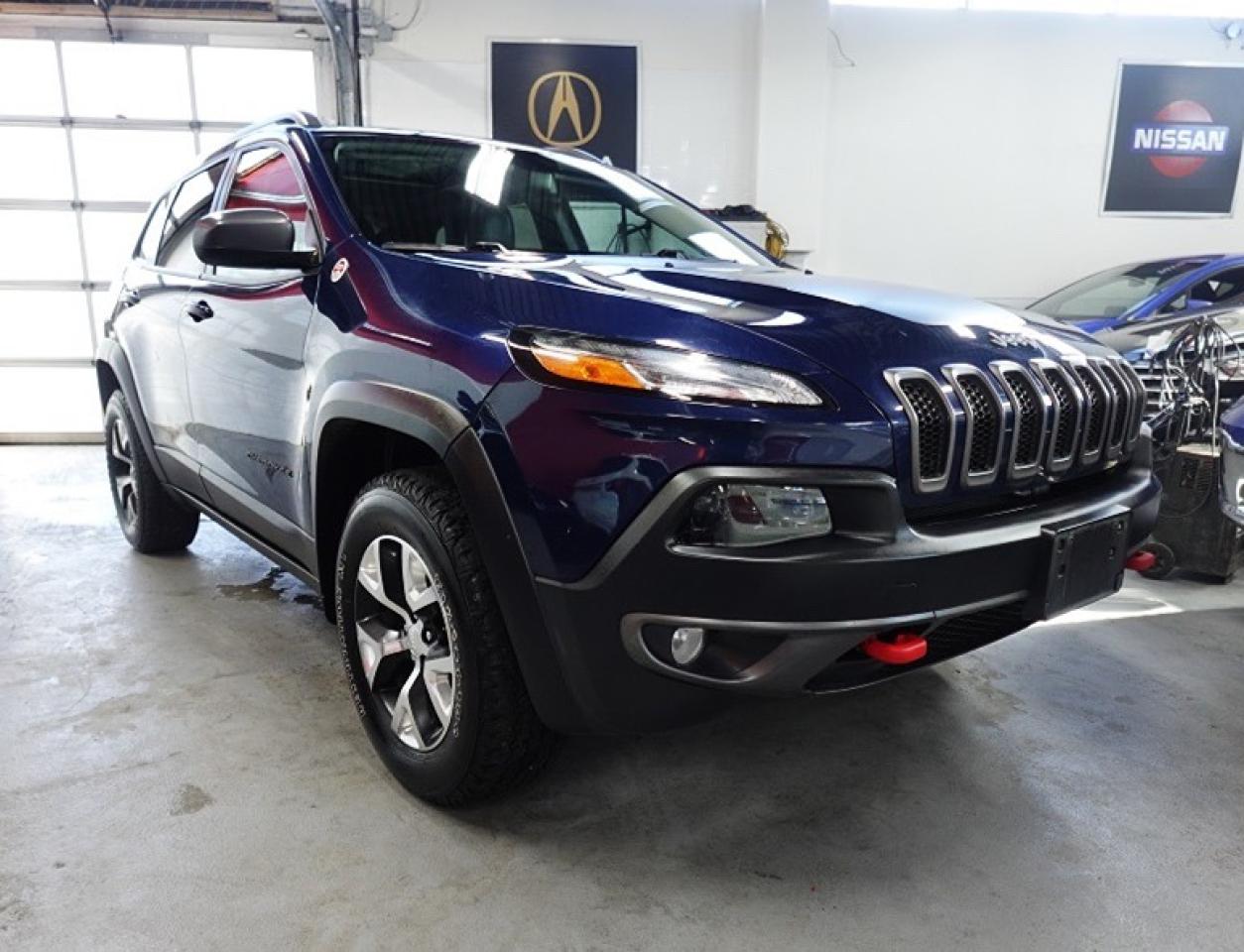 2018 Jeep Cherokee Trailhawk 4x4,DEALER MAINTAIN,NO ACCIDENT