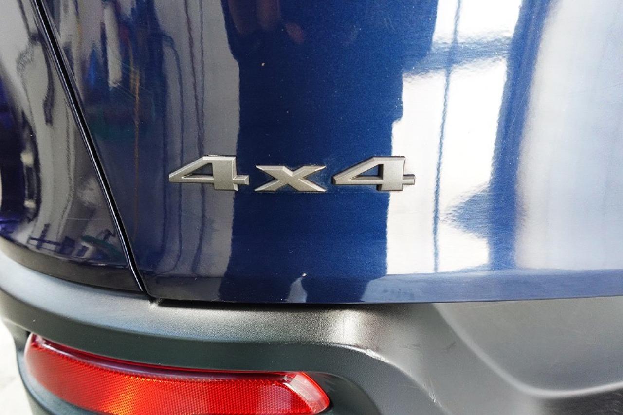 2018 Jeep Cherokee Trailhawk 4x4,DEALER MAINTAIN,NO ACCIDENT - Photo #8