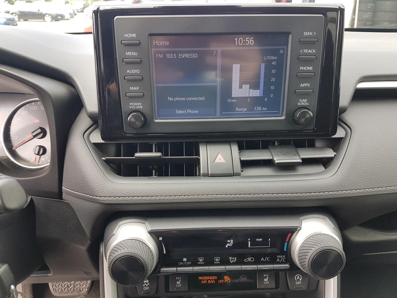 2022 Toyota RAV4 LE AWD *HEATED SEATS* Photo