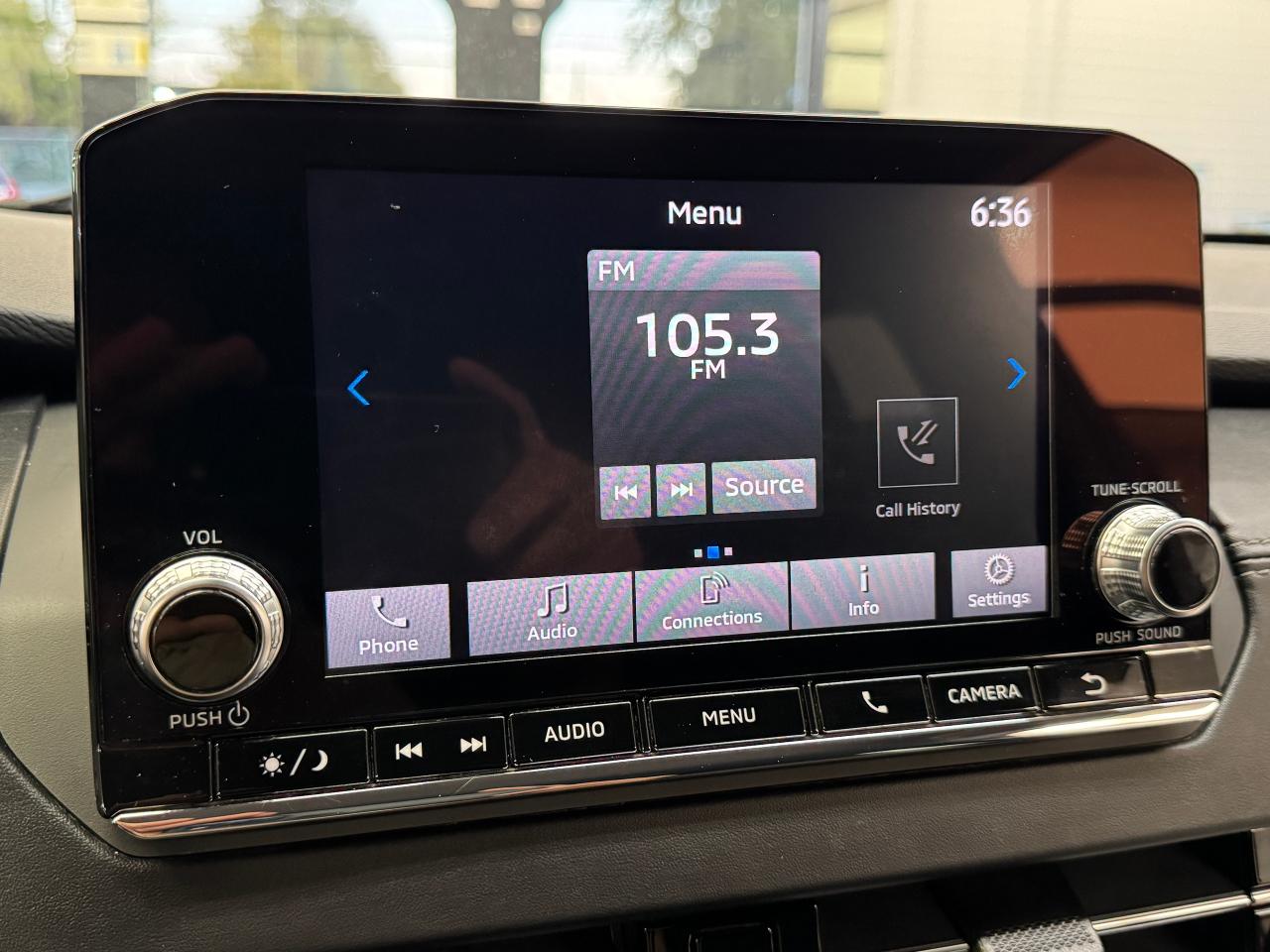 2022 Mitsubishi Outlander ES S-AWC+New Tires+Brakes+Blind Spot+CLEAN CARFAX Photo