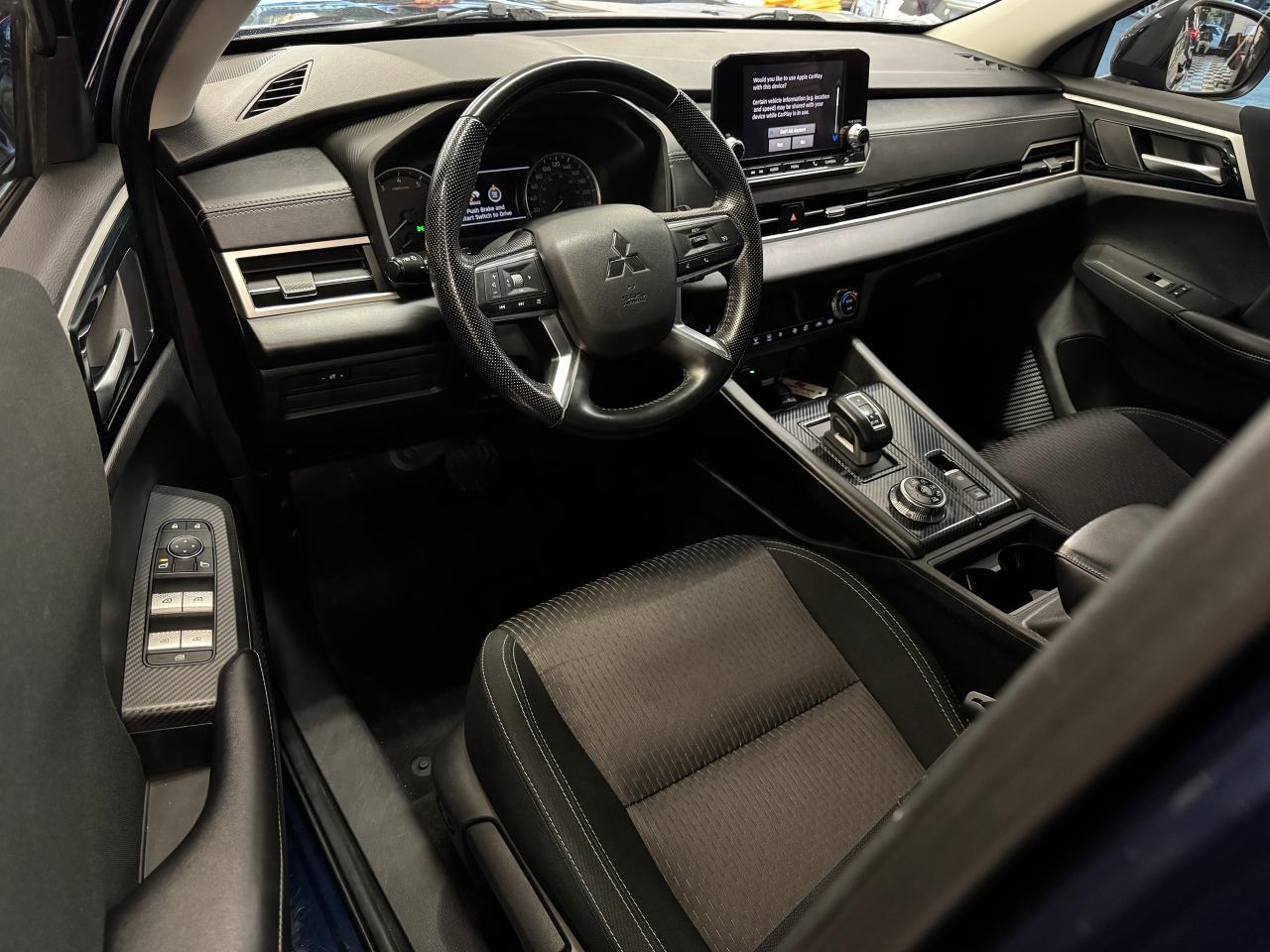 2022 Mitsubishi Outlander ES S-AWC+New Tires+Brakes+Blind Spot+CLEAN CARFAX Photo