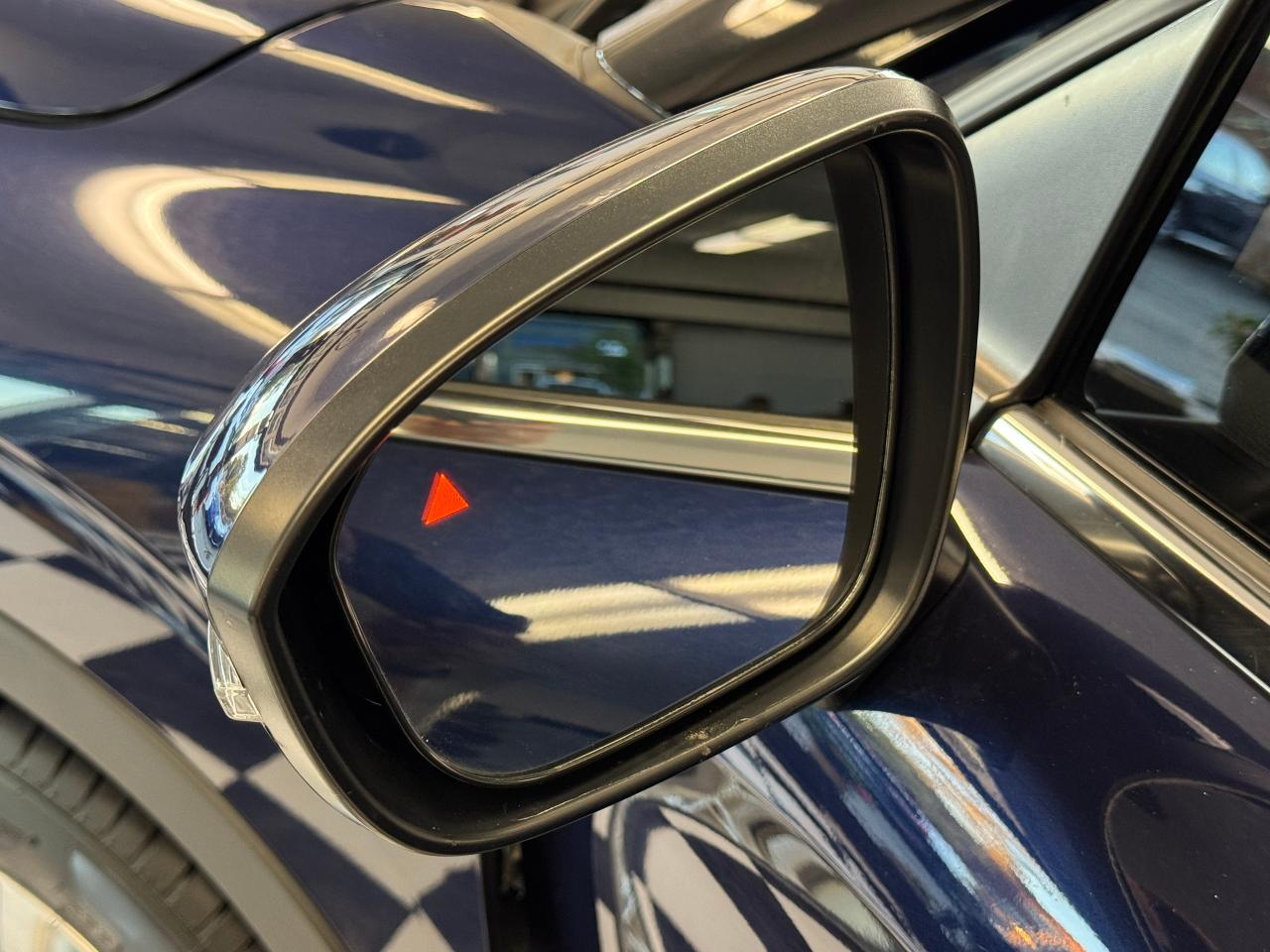 2022 Mitsubishi Outlander ES S-AWC+New Tires+Brakes+Blind Spot+CLEAN CARFAX Photo