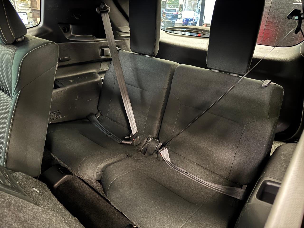 2022 Mitsubishi Outlander ES S-AWC+New Tires+Brakes+Blind Spot+CLEAN CARFAX Photo80