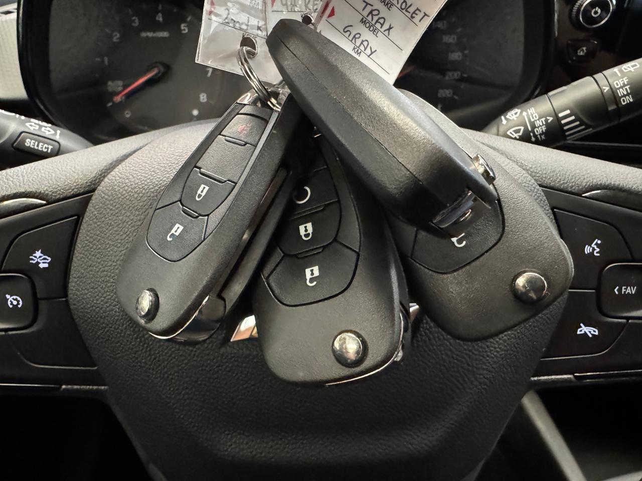 2024 Chevrolet Trax LS+Remote Start+LIKE NEW+ONE OWNER+CLEAN CARFAX Photo