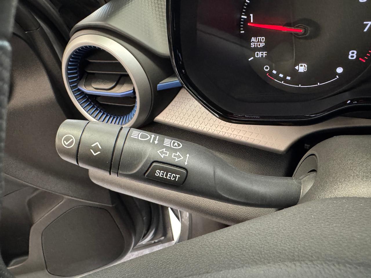 2024 Chevrolet Trax LS+Remote Start+LIKE NEW+ONE OWNER+CLEAN CARFAX Photo