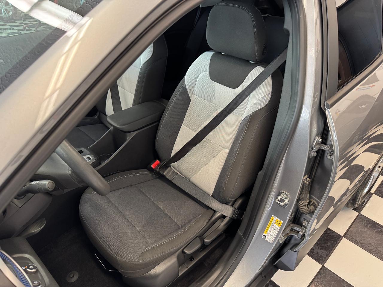 2024 Chevrolet Trax LS+Remote Start+LIKE NEW+ONE OWNER+CLEAN CARFAX Photo