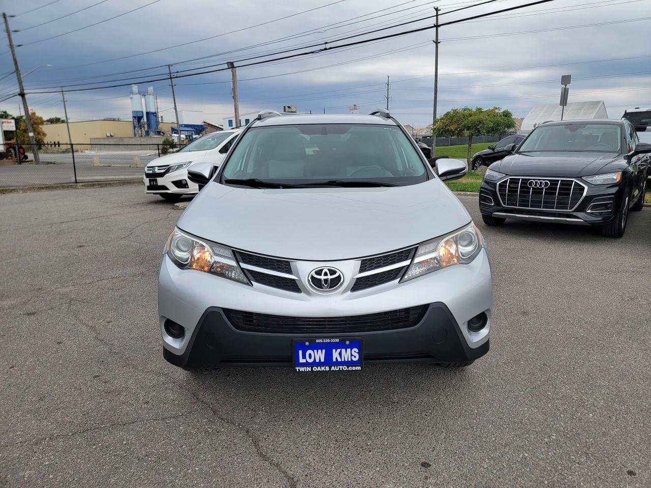 2014 Toyota RAV4 LE | SUPER CLEAN - Photo #2