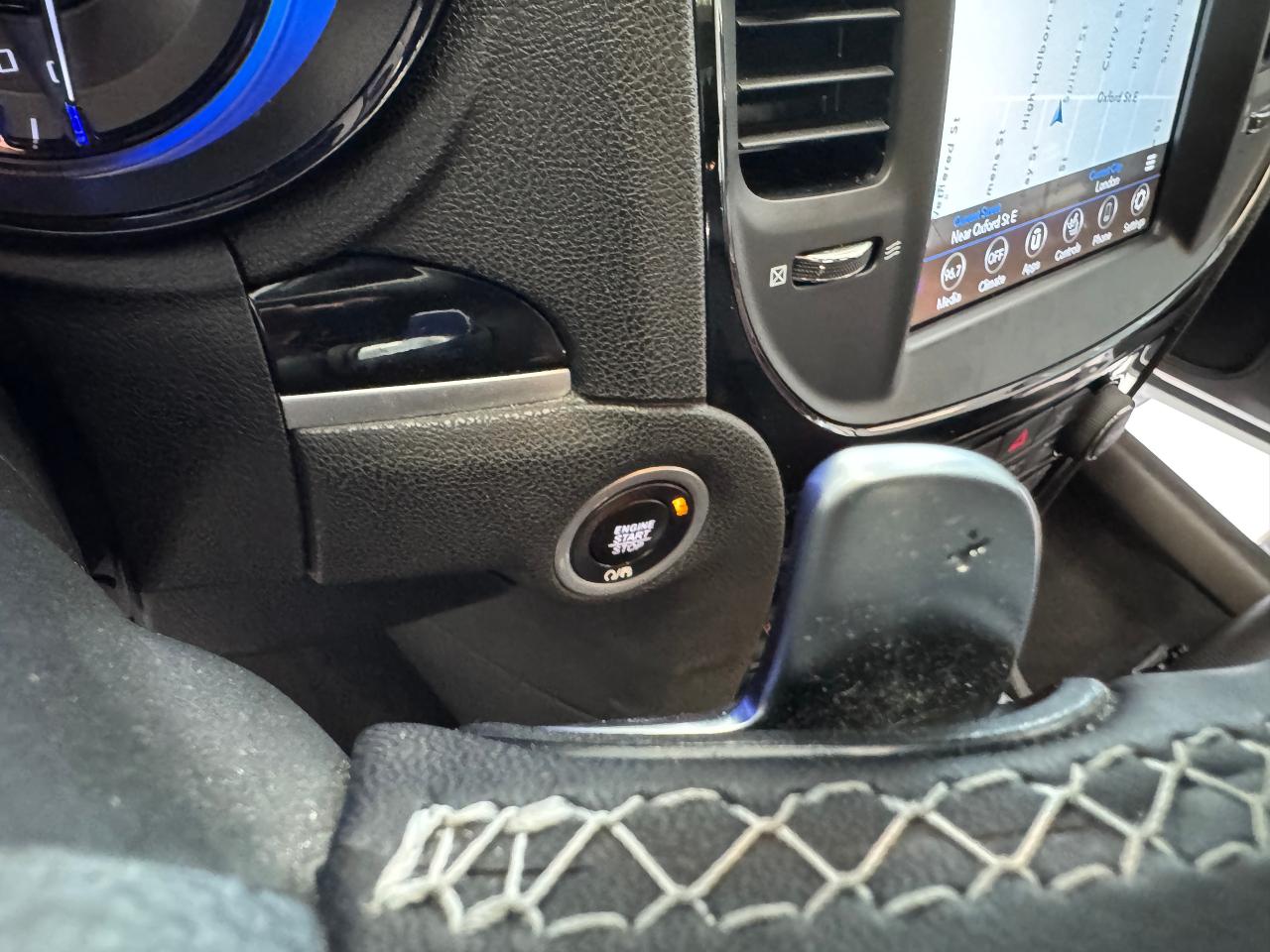 2023 Chrysler 300 300S RWD+Adaptive Cruise+Roof+LIKE NEW Photo