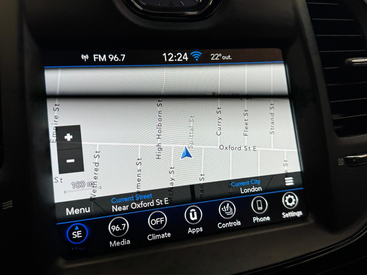 2023 Chrysler 300 300S RWD+Adaptive Cruise+Roof+LIKE NEW Photo