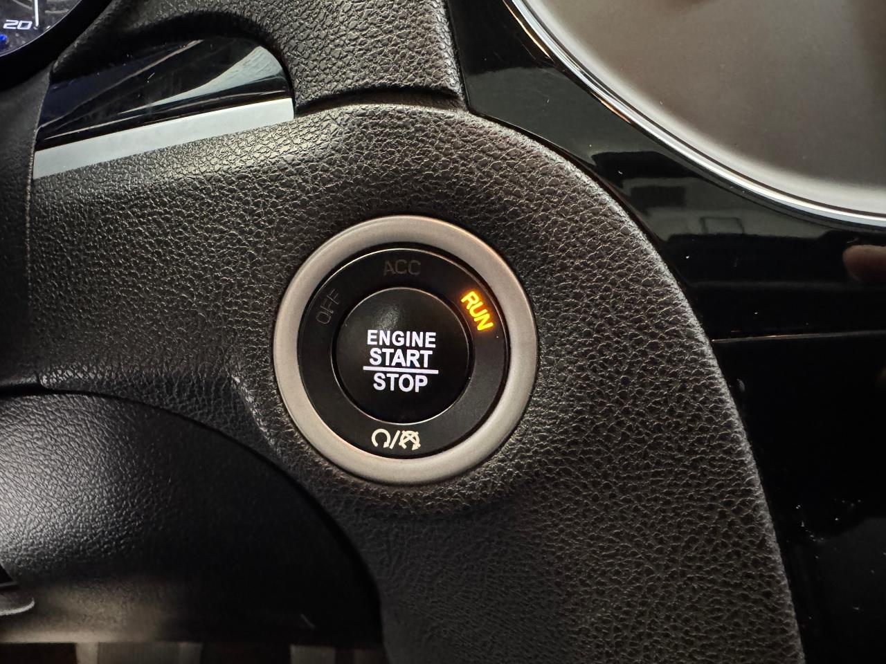 2023 Chrysler 300 300S RWD+Adaptive Cruise+Roof+LIKE NEW Photo