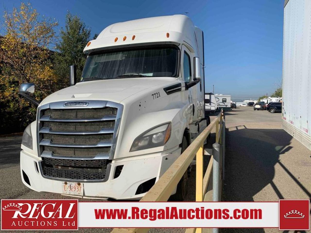 Used 2018 Freightliner CASCADIA T/A for sale in Calgary, AB