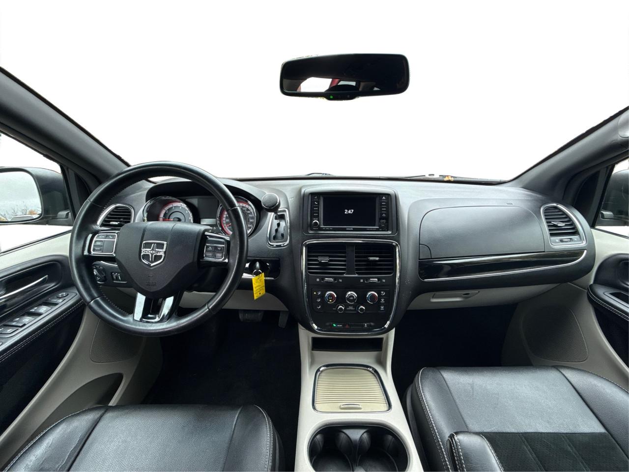 2016 Dodge Grand Caravan SE - Photo #17