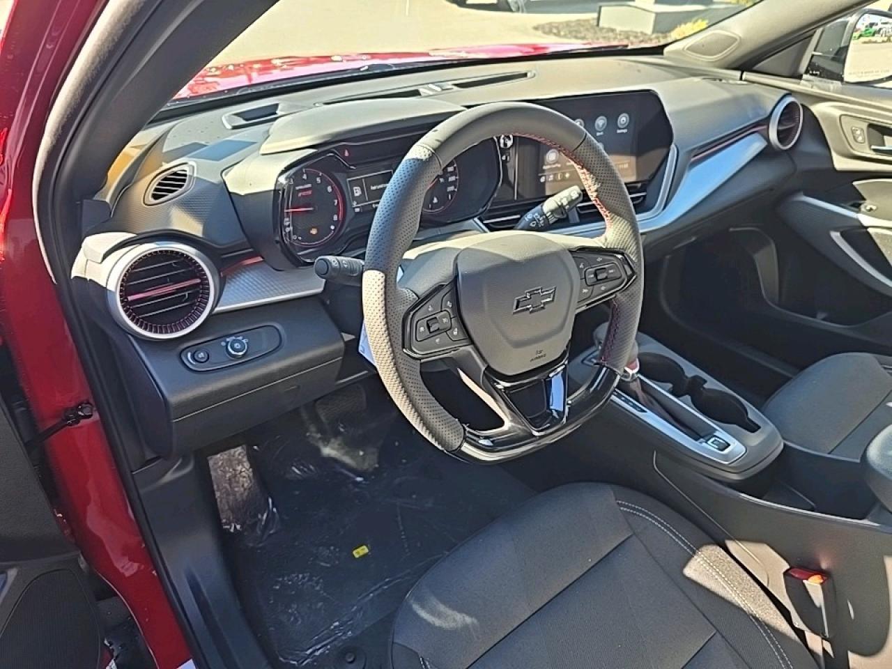 2026 Chevrolet Trax 1RS Photo3