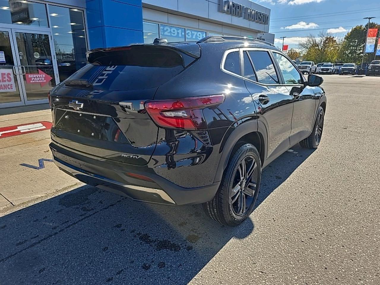 2026 Chevrolet Trax ACTIV Photo2