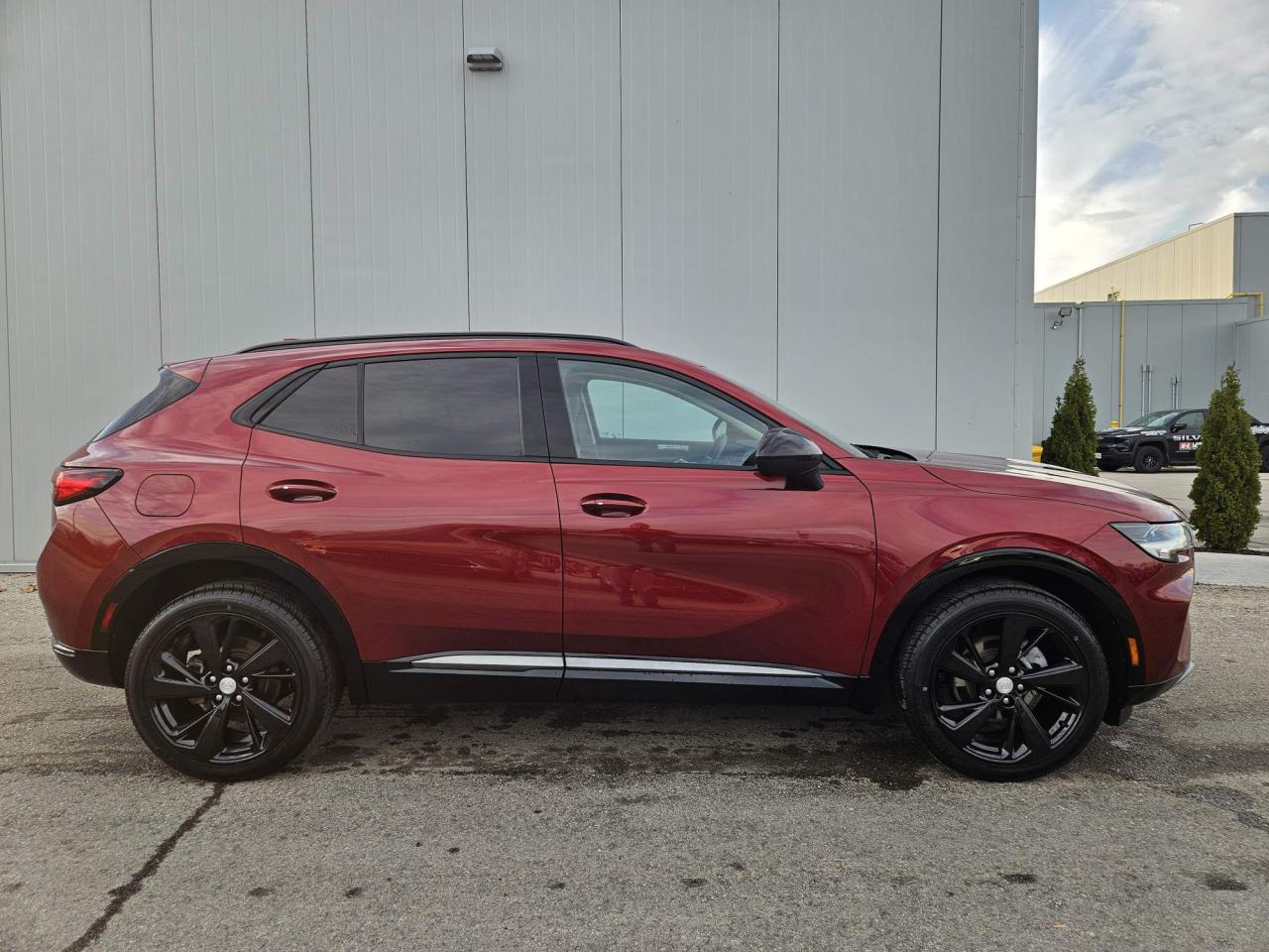 2021 Buick Envision Essence One Owner | Sport Touring | AWD | Leather | Sunroof | 20" Wheels Photo