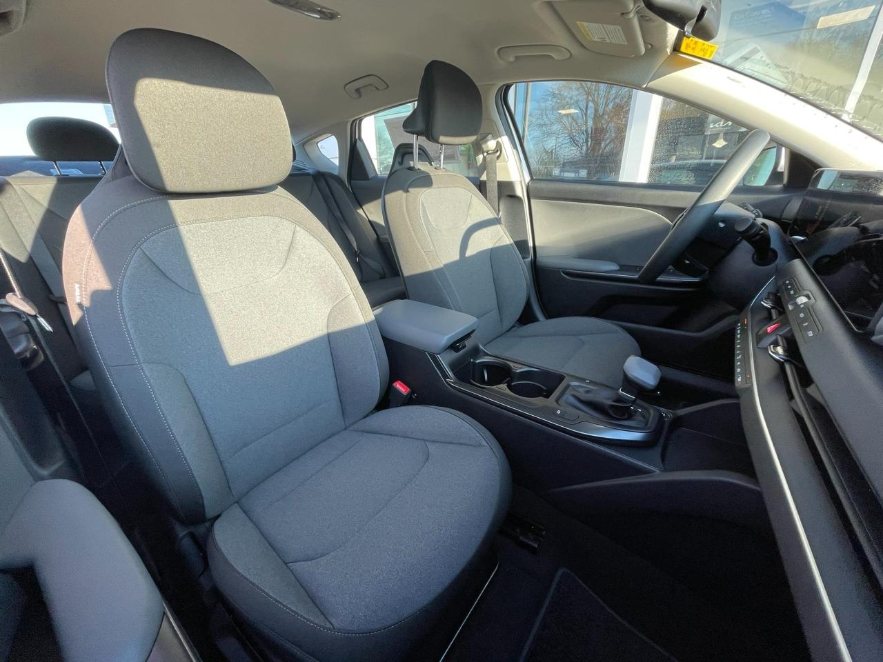 2025 Kia K4 LX Photo