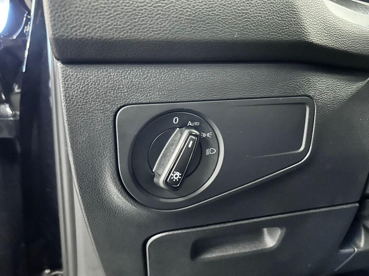 2024 Volkswagen Tiguan S Photo