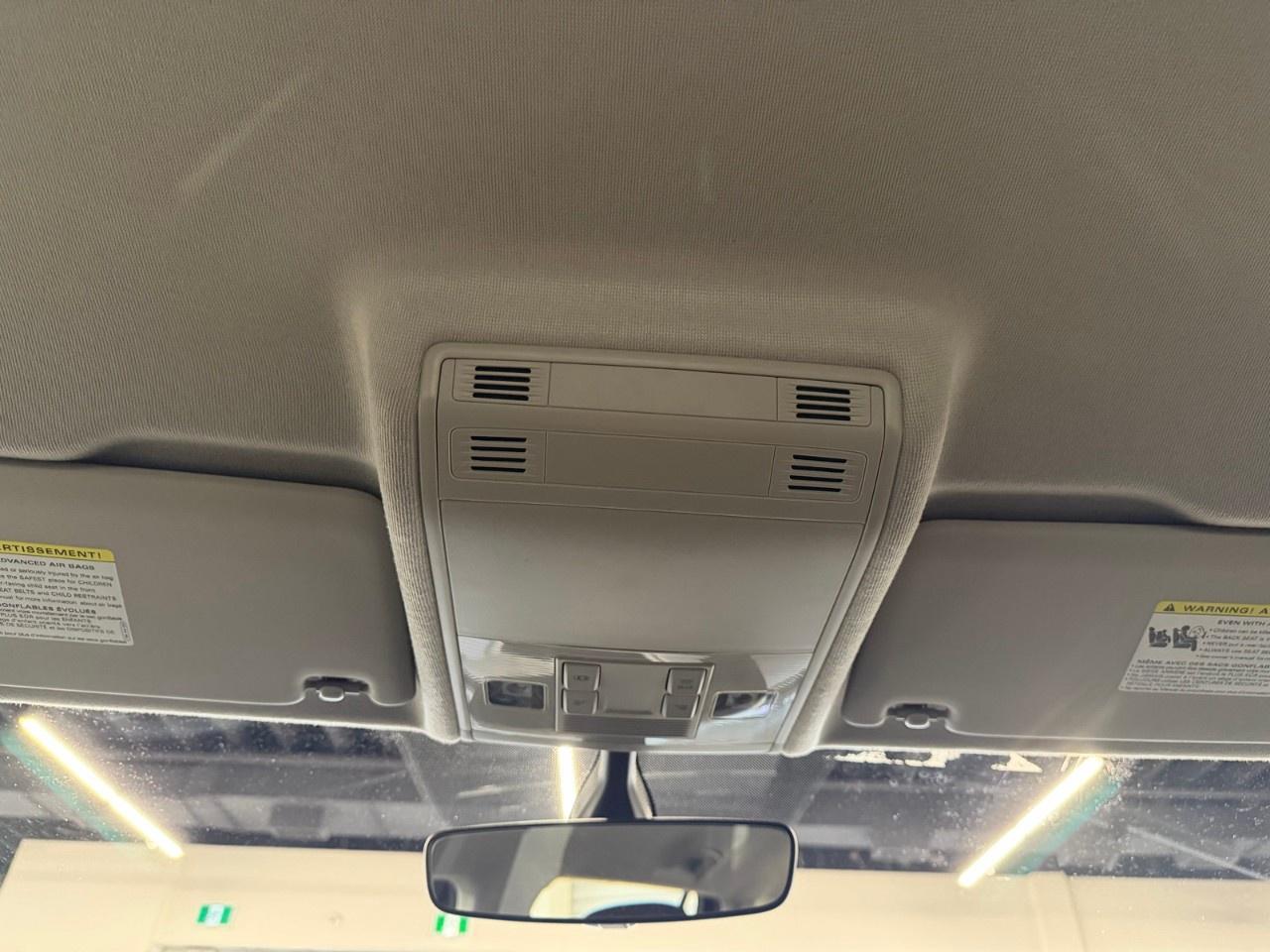 2024 Volkswagen Tiguan S Photo