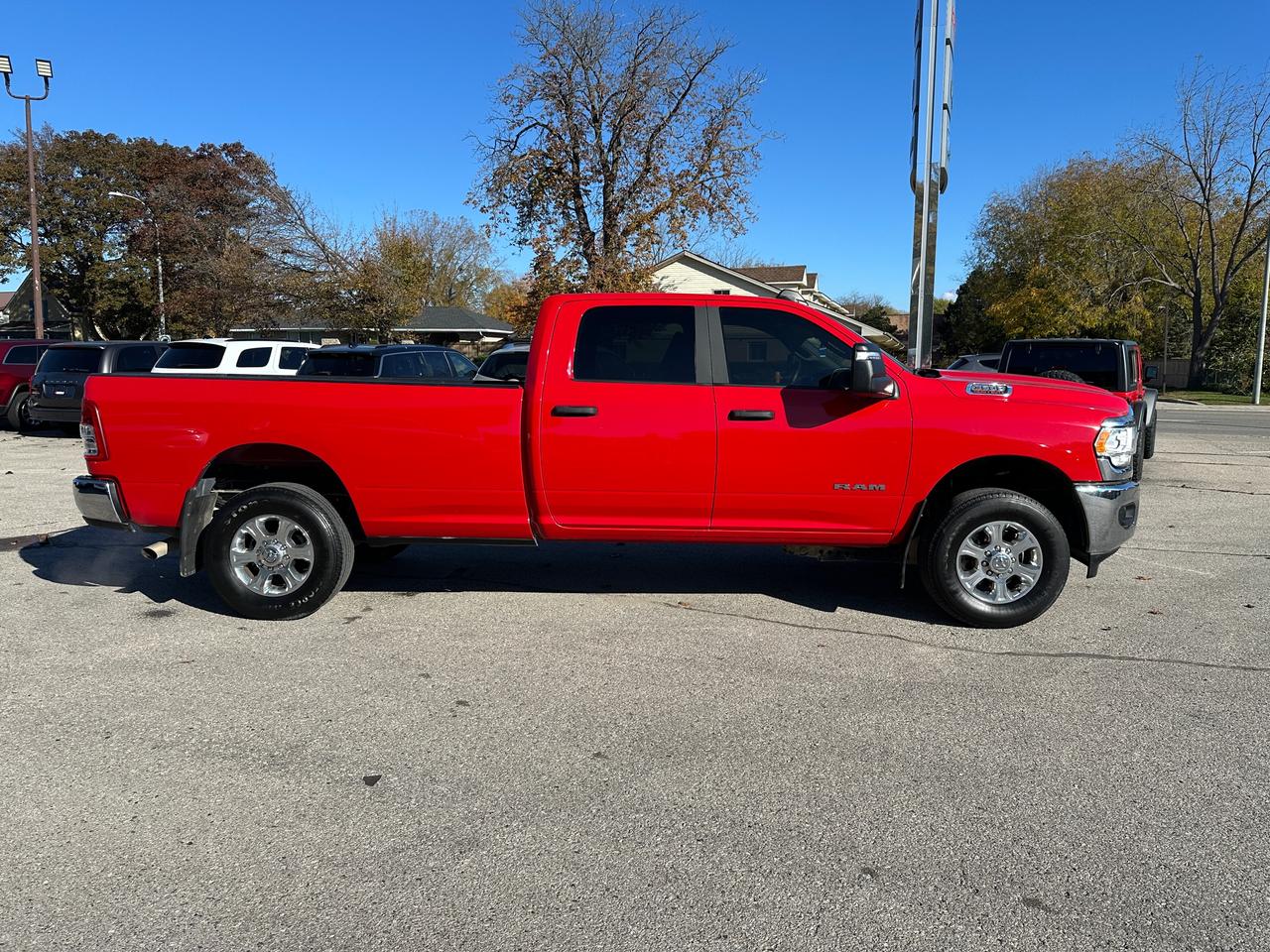 2024 RAM 3500 Big Horn Photo