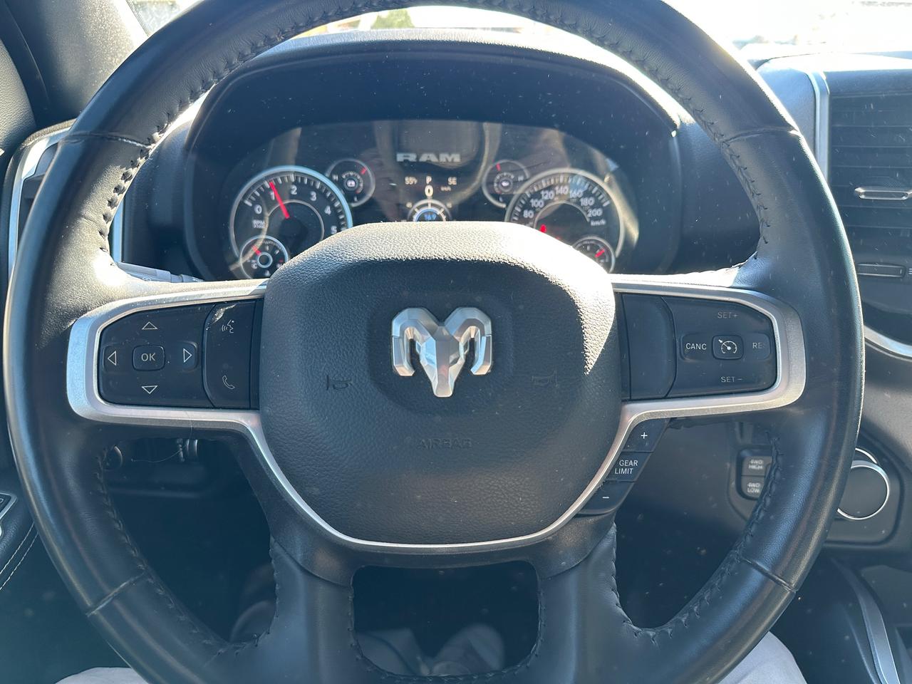 2024 RAM 3500 Big Horn Photo