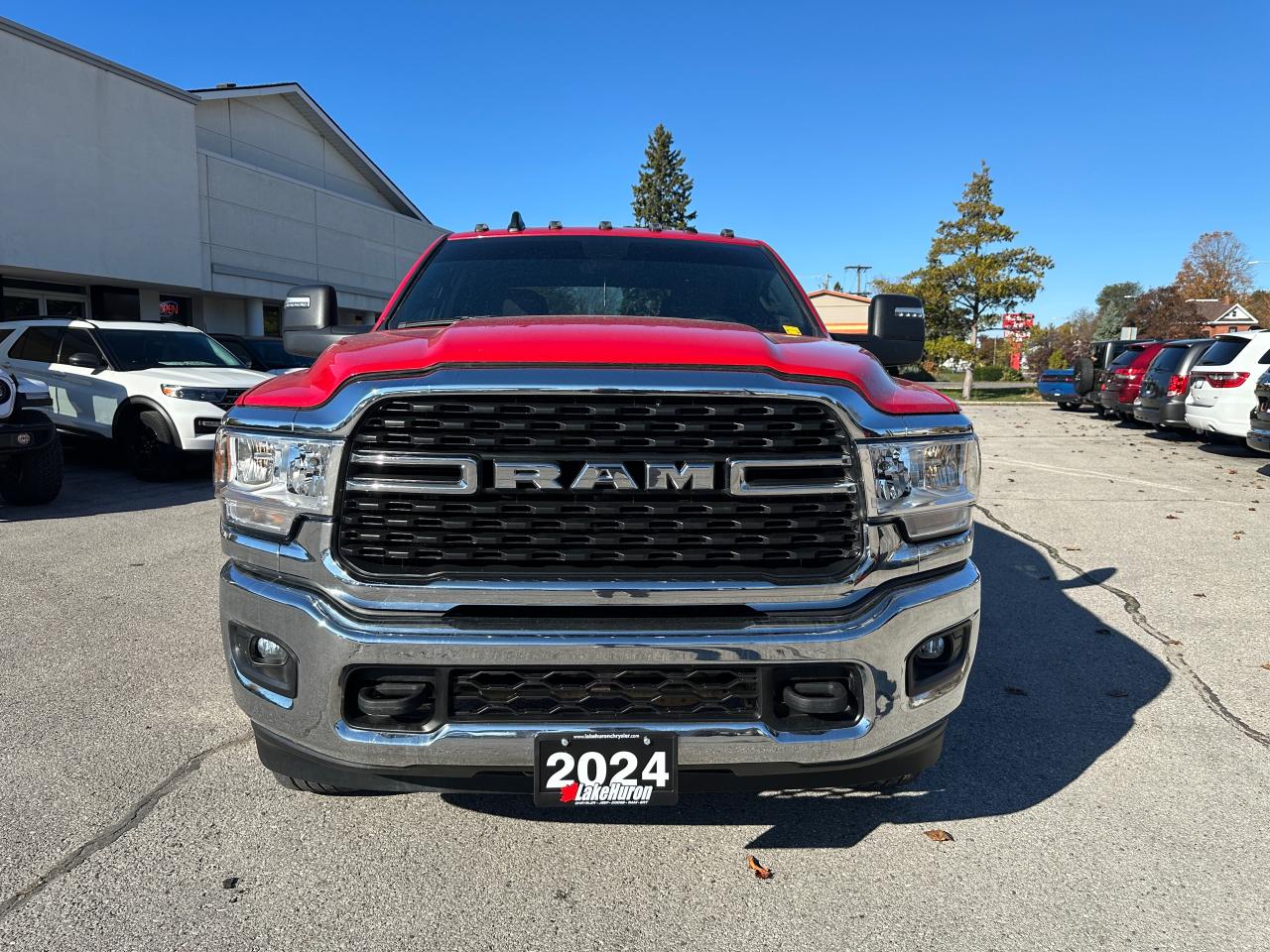2024 RAM 3500 Big Horn Photo2