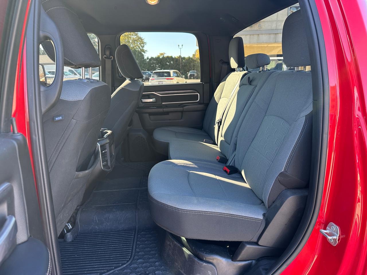 2024 RAM 3500 Big Horn Photo