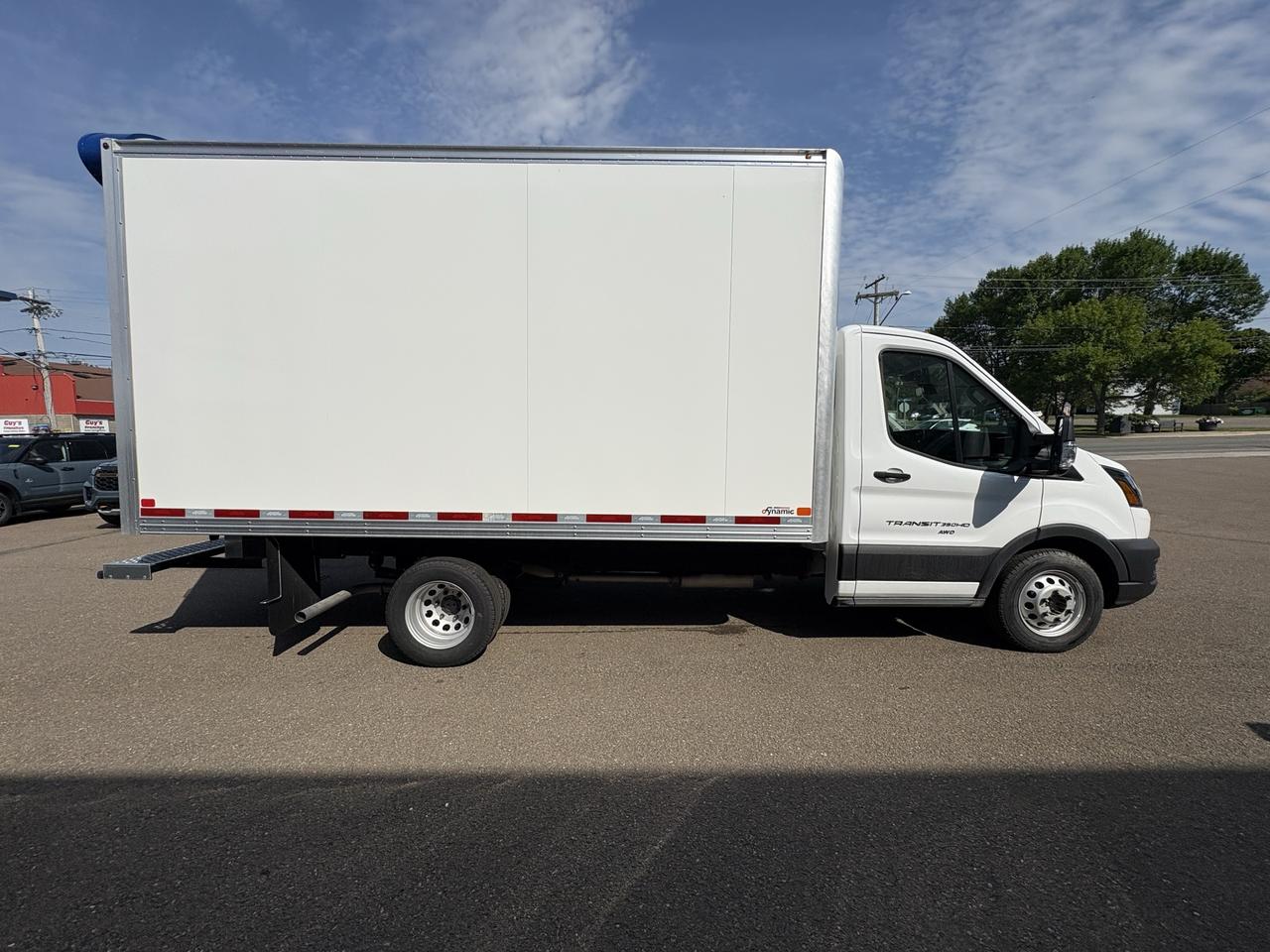 2025 Ford Transit Chassis Cab BASE Photo3