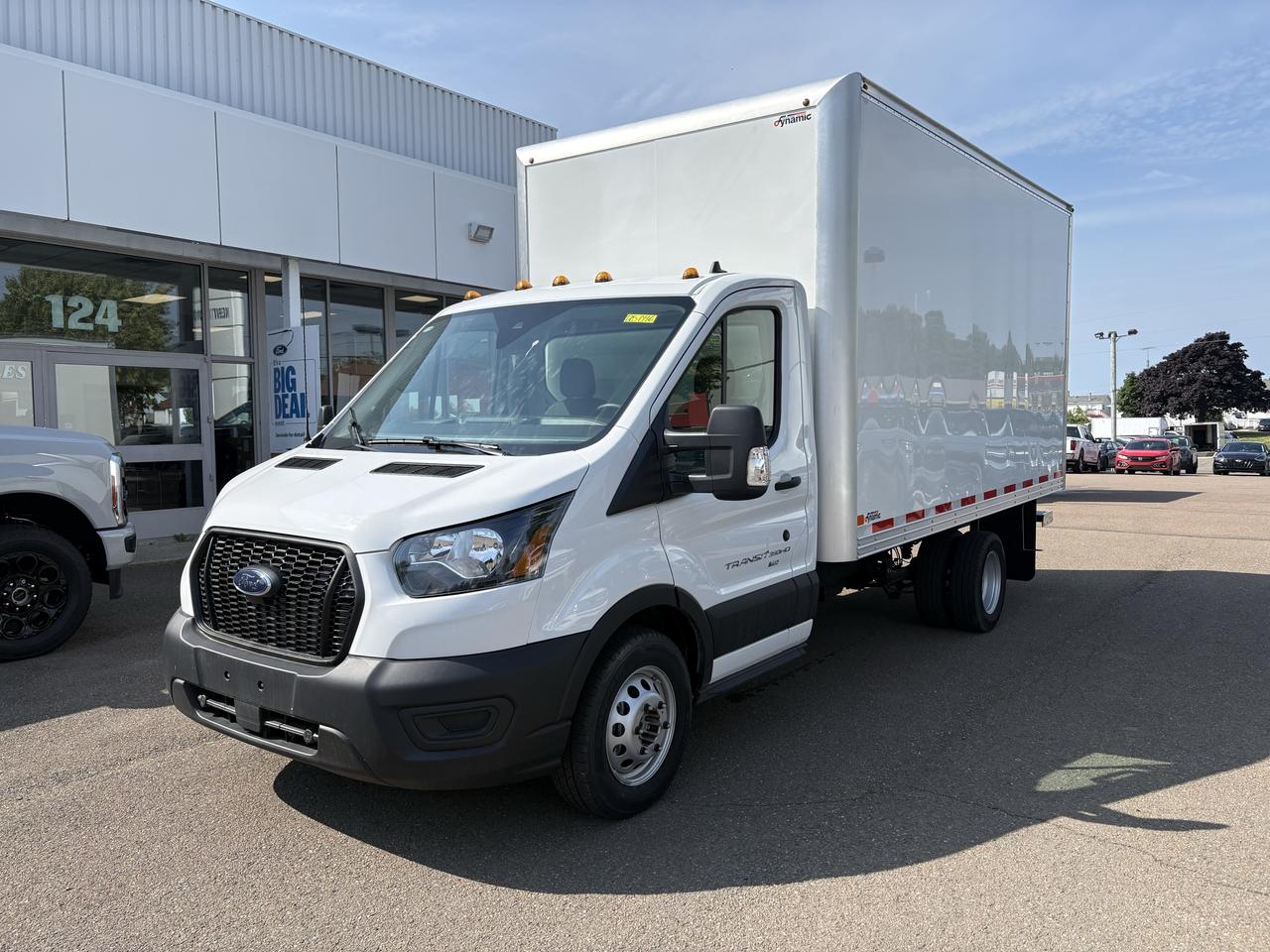 2025 Ford Transit Chassis Cab BASE Photo0