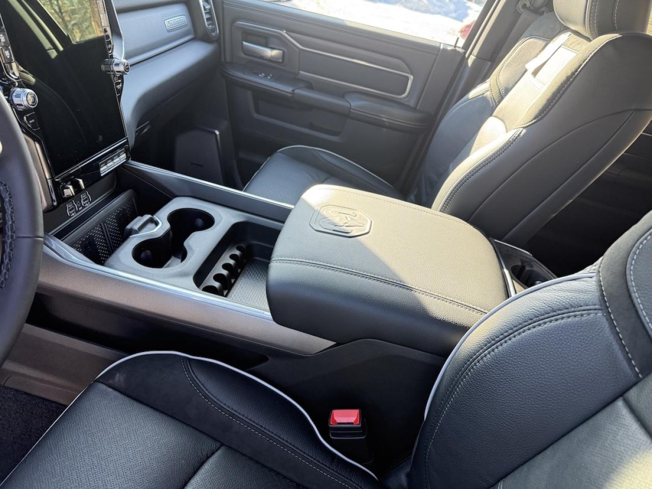 2026 RAM 3500 LARAMIE 4X4 Photo