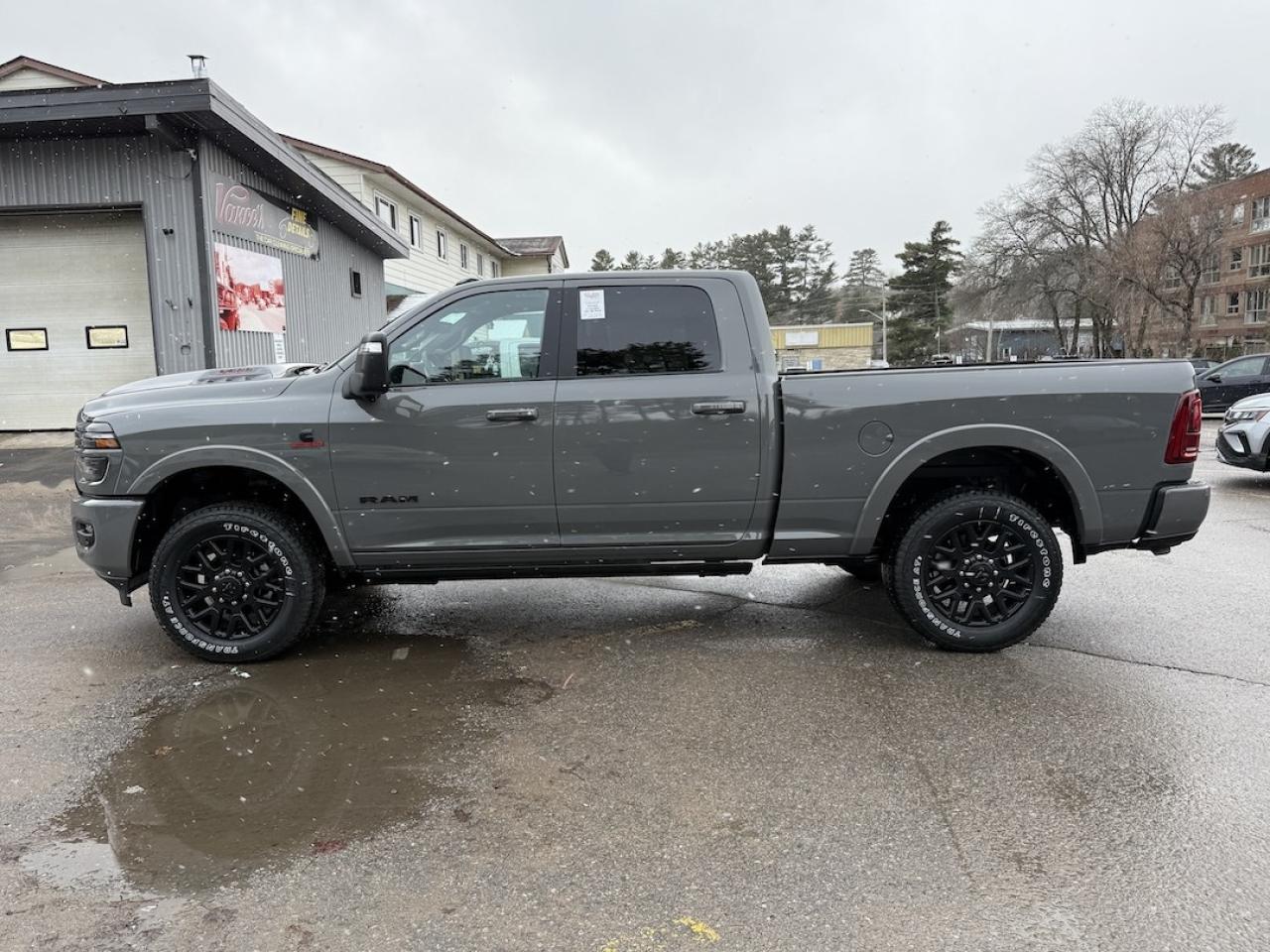 2026 RAM 3500 Limited 4x4 Photo