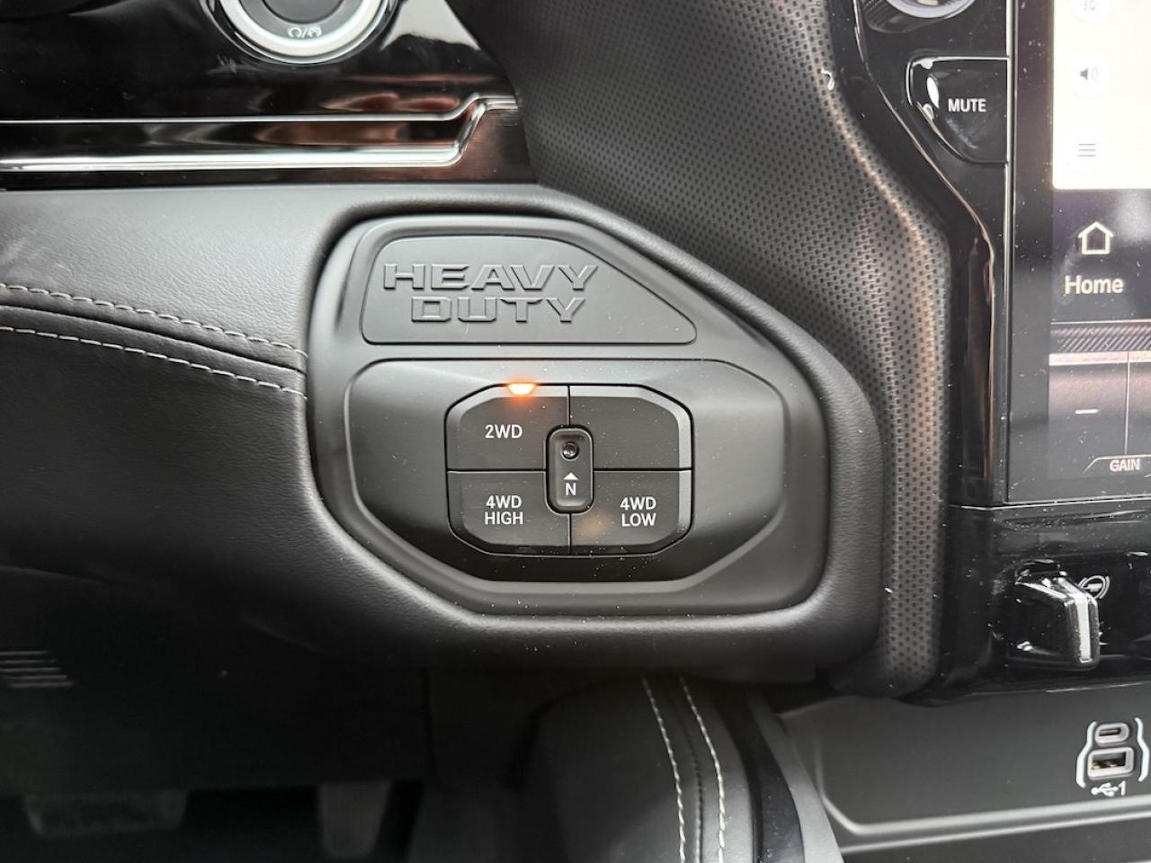 2026 RAM 3500 Limited 4x4 Photo