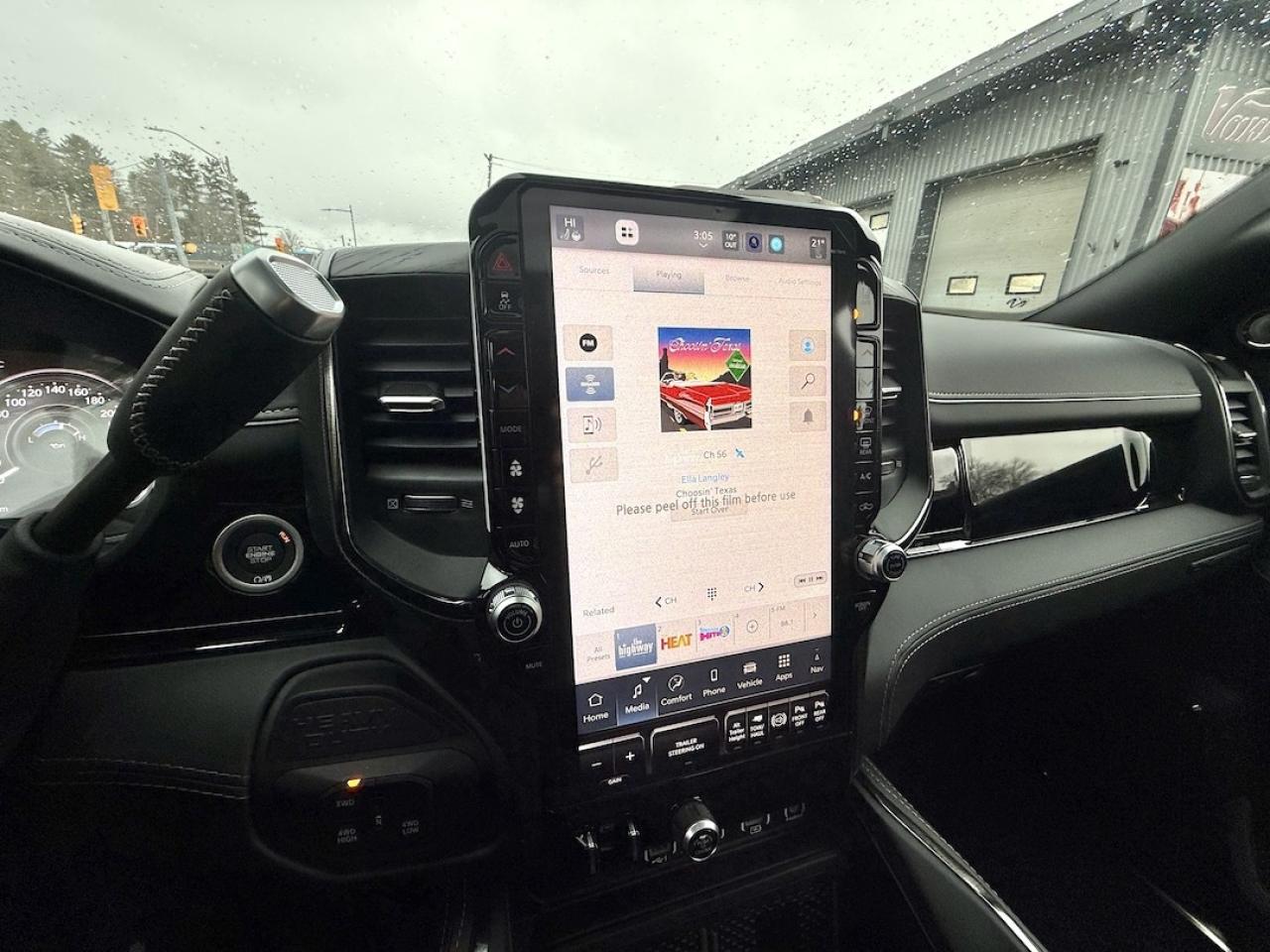 2026 RAM 3500 Limited 4x4 Photo