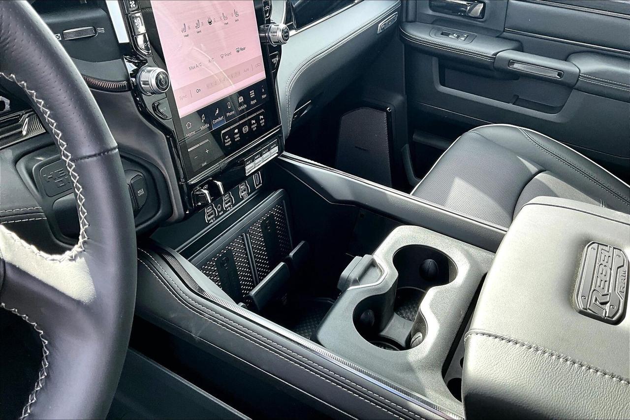 2026 RAM 2500 REBEL | 6.7L Diesel | Leather | Sunroof | Level 2 Photo
